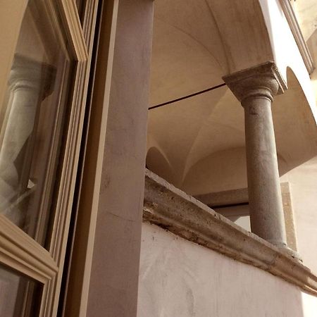 La Loggia Apartment เคียเวนนา ภายนอก รูปภาพ